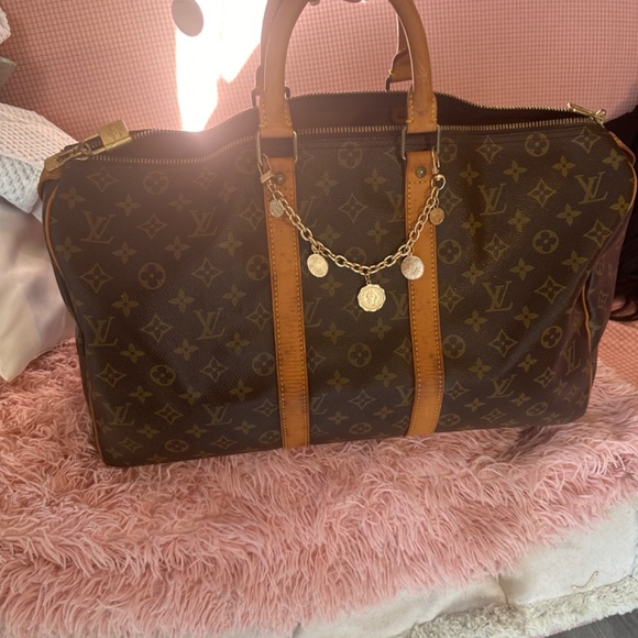 Authentic Unisex Louis Vuitton KEEPALL 45 in great condition - Picture 3 of 17